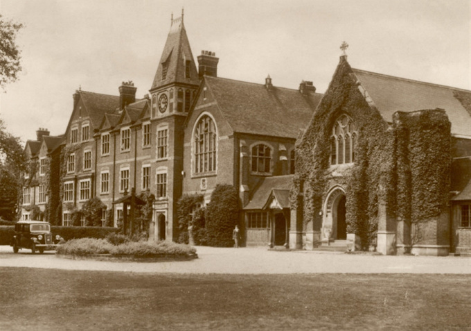 St Georges School